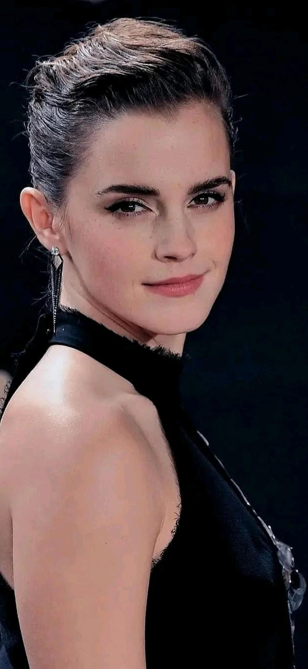 68_Emma Watson.jpg